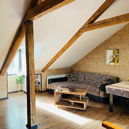 Beautiful Apartment On Atoneli ティビリシ エクステリア 写真